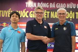 HLV Troussier: 'Tôi sẽ dùng Công Phượng trận Việt Nam gặp Syria'