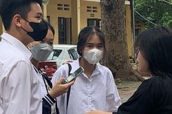 Mong ngóng điểm thi lớp 10