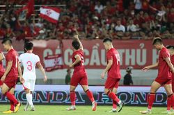 Tuyển Việt Nam từng hạ Syria 2-0, mong thày trò HLV Troussier đừng coi đó chỉ là kí ức đẹp