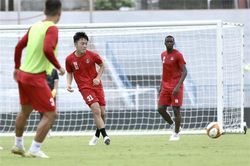 Lương Xuân Trường chuẩn bị trở lại V.League