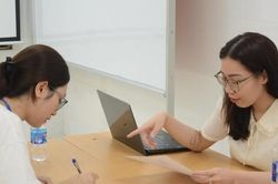 Gian nan vượt 'cửa ải' thử việc