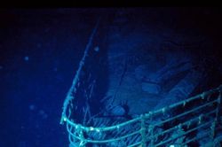 Tàu lặn mất tích khi chở khách tham quan xác tàu Titanic