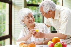 Ba chất dinh dưỡng không thể thiếu giúp chống lão hóa