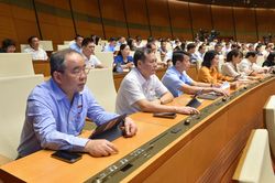 Bổ sung quy định cấm tổ chức, cá nhân kinh doanh gọi điện, nhắn tin quấy rầy người tiêu dùng