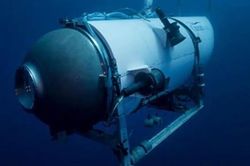 Tàu ngầm thám hiểm Titanic mất tích, chở theo một tỷ phú người Anh