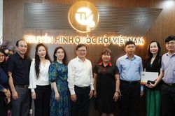 Thứ trưởng Mai Lương Khôi chúc mừng các cơ quan báo chí