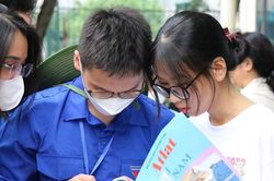 Gần 8.000 cán bộ, viên chức kiểm tra công tác coi và chấm thi tốt nghiệp THPT