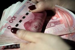 Trung Quốc giảm lãi suất cho vay chuẩn LPR nhằm thúc đẩy kinh tế
