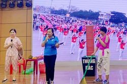 Quảng Ninh: Chi hội trưởng phụ nữ giỏi chia sẻ kinh nghiệm qua hình thức sân khấu hóa