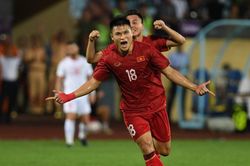 Việt Nam 1-0 Syria: Tiếng ồ ở Thiên Trường