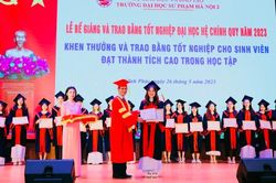 Tân cử nhân xuất sắc Đại học Sư phạm Hà Nội 2 mong muốn cống hiến sức trẻ cho nền giáo dục