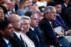 Hội nghị tái thiết Ukraine: Mỹ viện trợ thêm 1,3 tỷ USD, EC nhận 'trách nhiệm đặc biệt' với Kiev, Tổng thống Zelensky đề xuất gì?