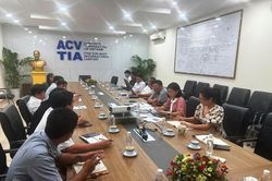 Tạm dừng hoạt động 2 đơn vị taxi hét giá cước ở sân bay Tân Sơn Nhất