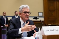 Chủ tịch Fed: Cuộc chiến chống lạm phát vẫn còn dai dẳng