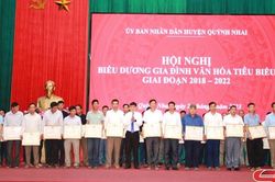 Quỳnh Nhai biểu dương gia đình văn hóa tiêu biểu giai đoạn 2018-2022
