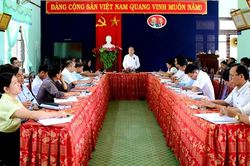 Hương Sơn cần nêu cao tính tiền phong, gương mẫu của cán bộ, đảng viên