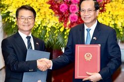 Tiếp nhận người lao động Việt Nam sang Hàn Quốc làm việc, thu nhập cao