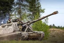 Mỹ nêu lý do không chuyển bom chùm cho Ukraine, Nga nói về tình hình tiền tuyến