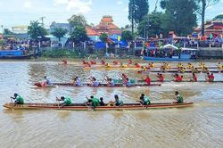 Từ ngày 25 đến 28/6 diễn ra Lễ Kỳ yên đình Bình Thủy