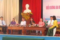 Biểu dương 49 gia đình công nhân, viên chức, lao động tiêu biểu năm 2023