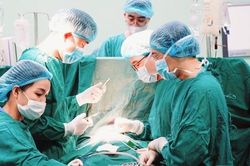 Cứu sống bé gái hơn 3 tuổi bị vỡ tim