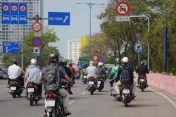 Thứ tự ưu tiên của hiệu lệnh giao thông đường bộ