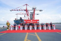 Cảng Long An hợp long 7 cầu cảng và khai trương dịch vụ khai thác container
