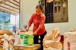 Những điển hình 'tuổi cao, gương sáng'