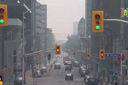 Canada: Thành phố Montreal ô nhiễm nghiêm trọng do cháy rừng