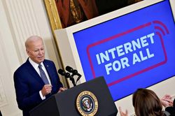 Mỹ: Chi hơn 42 tỷ USD cho hạ tầng Internet tốc độ cao