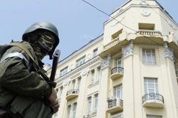 Ngoại trưởng Lavrov tiết lộ nội dung cuộc điện đàm giữa Tổng thống Nga và Belarus; tình báo tiếp tục điều tra
