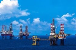 Giá xăng dầu hôm nay (27/6): Giá dầu đi ngang do lo ngại bất ổn chính trị ở Nga
