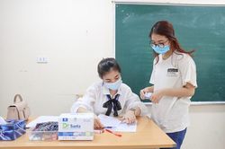 Chiều nay, hơn 1 triệu thí sinh làm thủ tục dự thi tốt nghiệp THPT