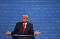Hé lộ đoạn ghi âm mới chống lại cựu Tổng thống Mỹ Donald Trump trong cuộc chiến pháp lý