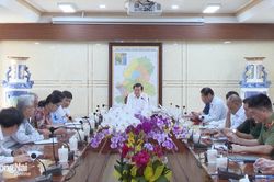 Cần giải quyết kịp thời những vấn đề người dân quan tâm