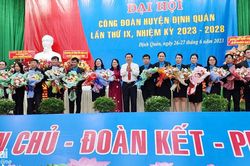 Bà Đỗ Thị Vân Thư được bầu làm Chủ tịch Liên đoàn Lao động huyện Định Quán