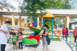 Mang niềm vui đến với bệnh nhi