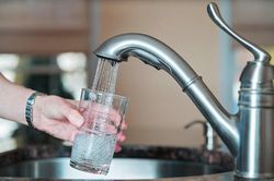 Tăng giá nước sạch sẽ không tác động tới đời sống, thu nhập của người dân Hà Nội