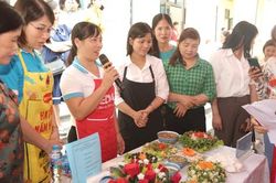 Hội Liên hiệp phụ nữ huyện Ứng Hòa tổ chức Ngày hội Gia đình gắn kết yêu thương