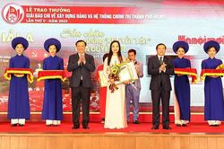 Thiết thực tuyên truyền về công tác xây dựng Đảng và hệ thống chính trị