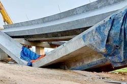 Thủ tướng yêu cầu kiểm tra cao tốc Diễn Châu- Bãi Vọt sau vụ sập nhiều phiến dầm