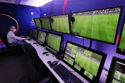 FIFA đồng ý để VPF sử dụng VAR