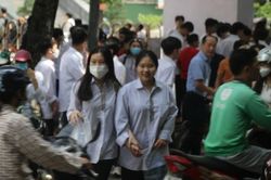 Xong buổi thi môn Toán: Chia nửa buồn vui!