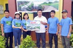 Tặng gần 66.000 cây xanh cho người dân xã Sá Tổng