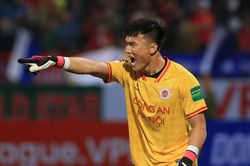 Bùi Tiến Dũng bế tắc sự nghiệp ở CLB Công an Hà Nội