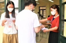 Lại nghi lọt đề Toán thi tốt nghiệp THPT 2023, Bộ GD&ĐT khẳng định 'thông tin này không ảnh hưởng đến Kỳ thi'