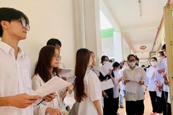 24 thí sinh vi phạm quy chế tại buổi thi bài tổ hợp