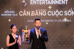 Siêu mẫu Hồ Đức Vĩnh tiết lộ lý do mời VĐV Phạm Thị Hồng Lệ làm đại sứ Marathon Dream Cup 2023