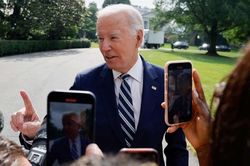 Nhà Trắng xác nhận Tổng thống Biden dùng thiết bị hỗ trợ để giải quyết chứng ngưng thở khi ngủ