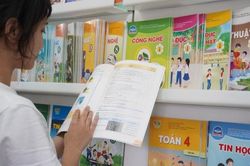 Tiến độ in sách giáo khoa lớp 4,8,11 hiện ra sao?